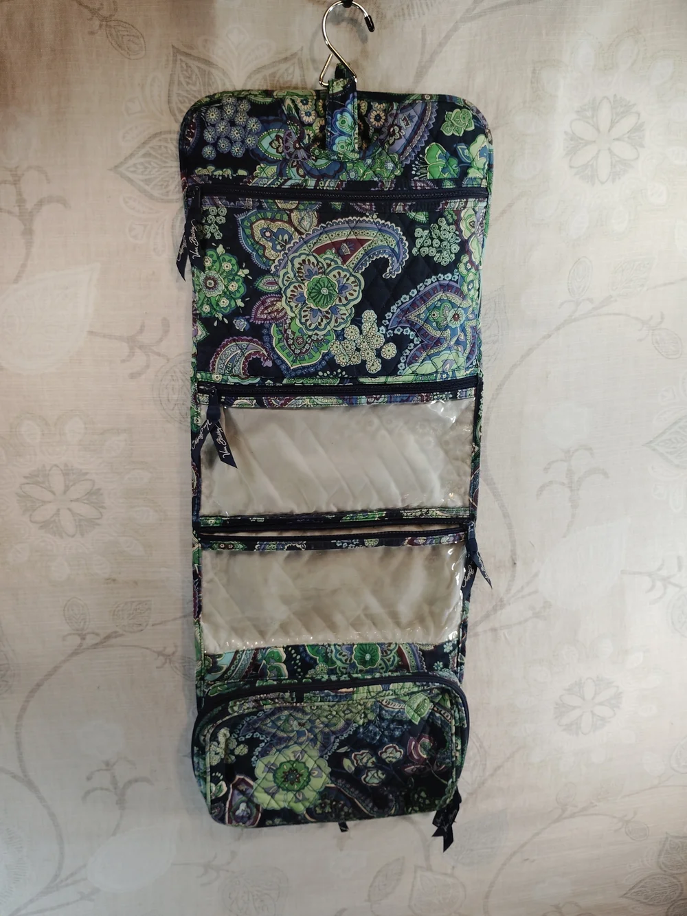 Vera Bradley Green Paisley Quilted Travel Cosmetic /Toiletry Tote